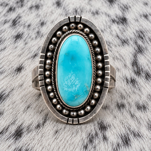 Sonoran Turquoise Oval Ring by Dan Benally — closeup