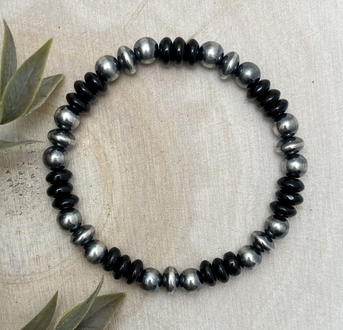 7mm Desert Saucer Pearls & Onyx Stretch Bracelet - Sunset Turquoise Mountain