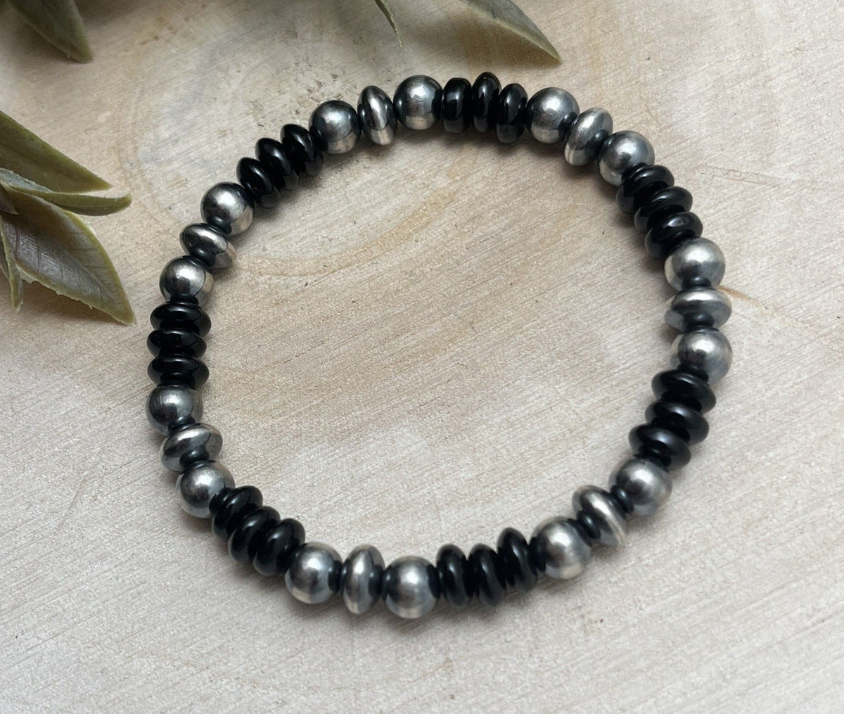 7mm Desert Saucer Pearls & Onyx Stretch Bracelet - Sunset Turquoise Mountain