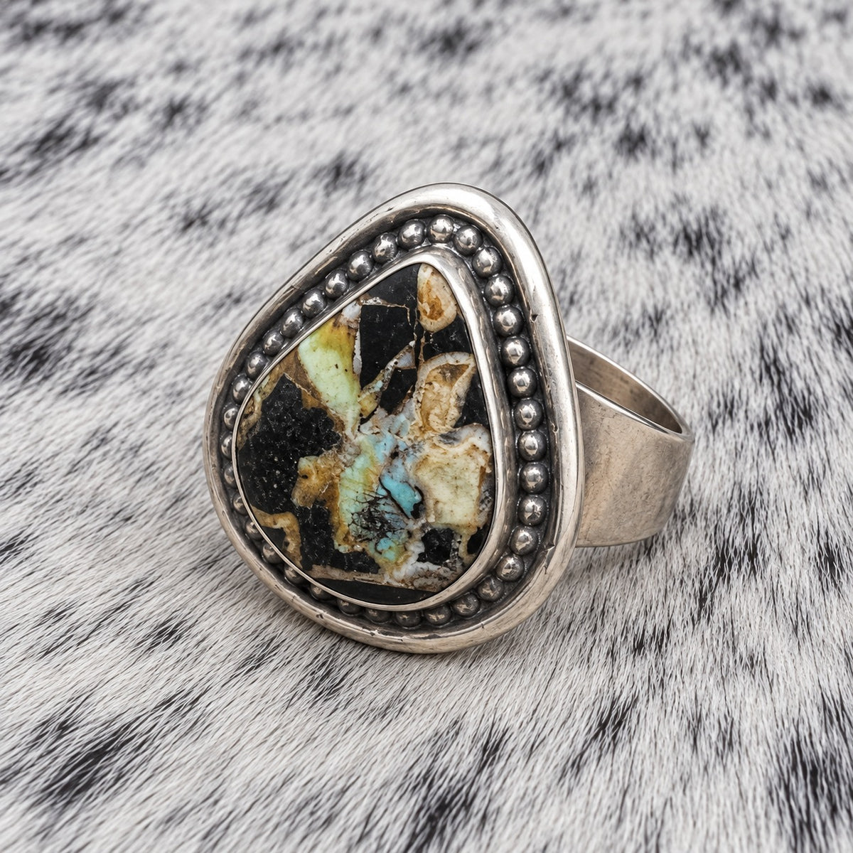 Blackjack Turquoise Tear Drop Ring — angle