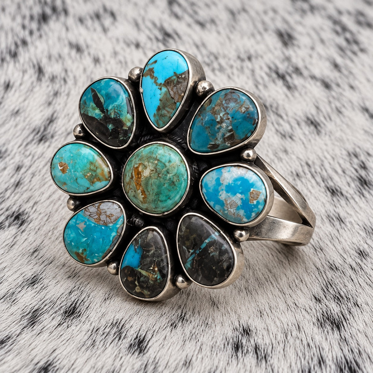 Blue Moon Turquoise Cluster Ring — angle