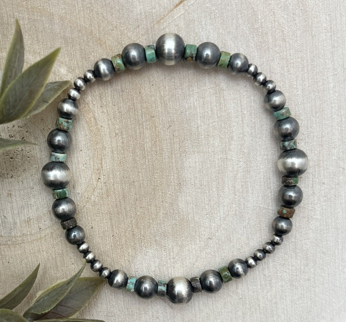 Desert Pearls & Green Turquoise Graduated Stretch Bracelet - Sunset Turquoise Mountain