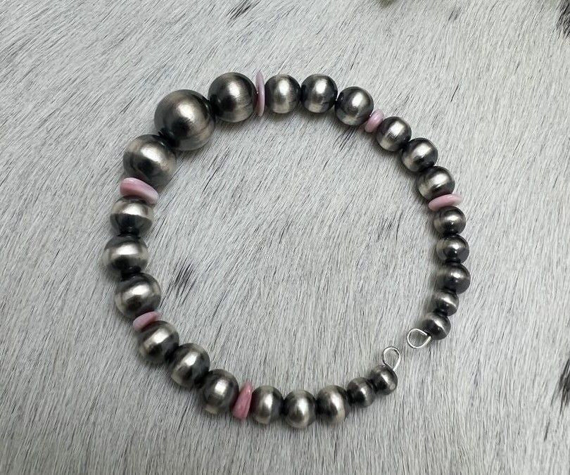 Desert Pearls & Pink Conch Graduated Bead Memory Wrap Bracelet - Sunset Turquoise Mountain