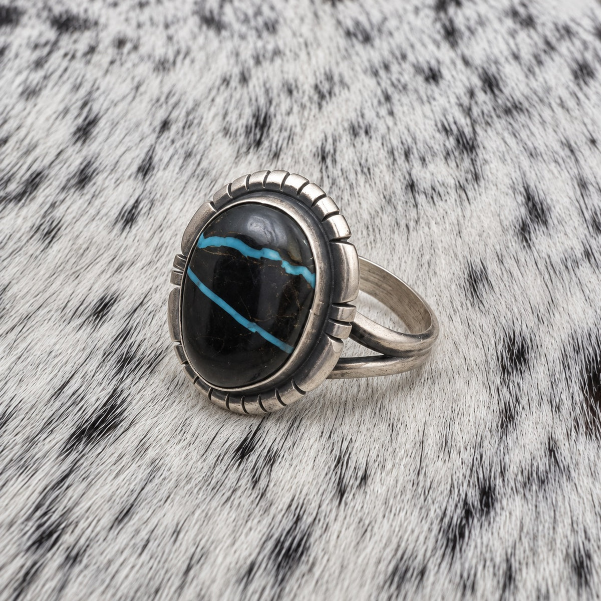 Sierra Nevada Turquoise Ring by Dave Skeets — angle