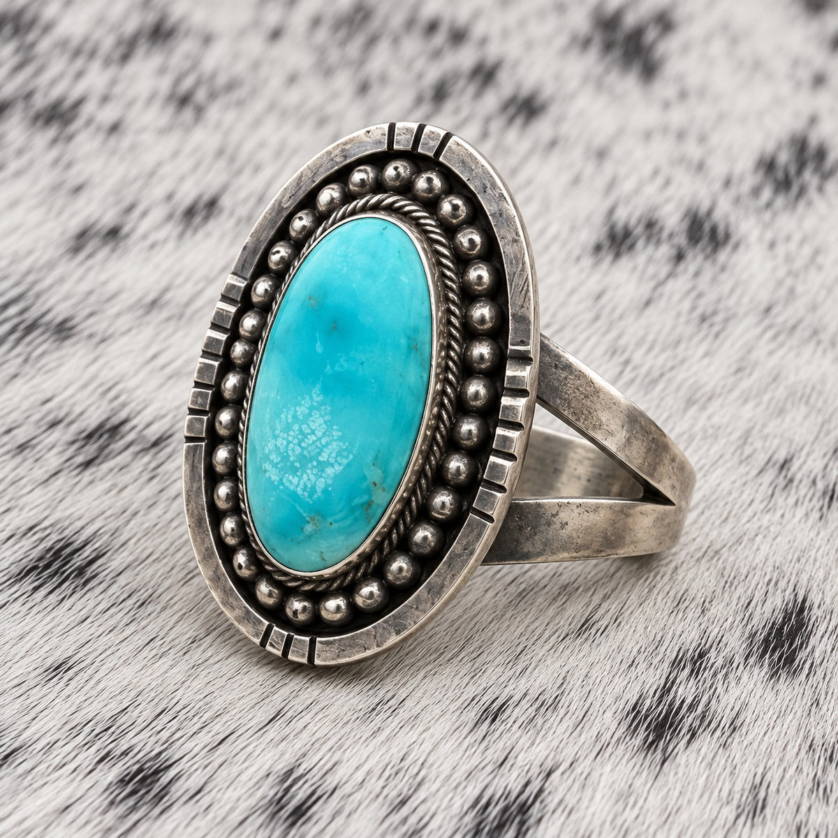Sonoran Turquoise Oval Ring by Dan Benally — angle