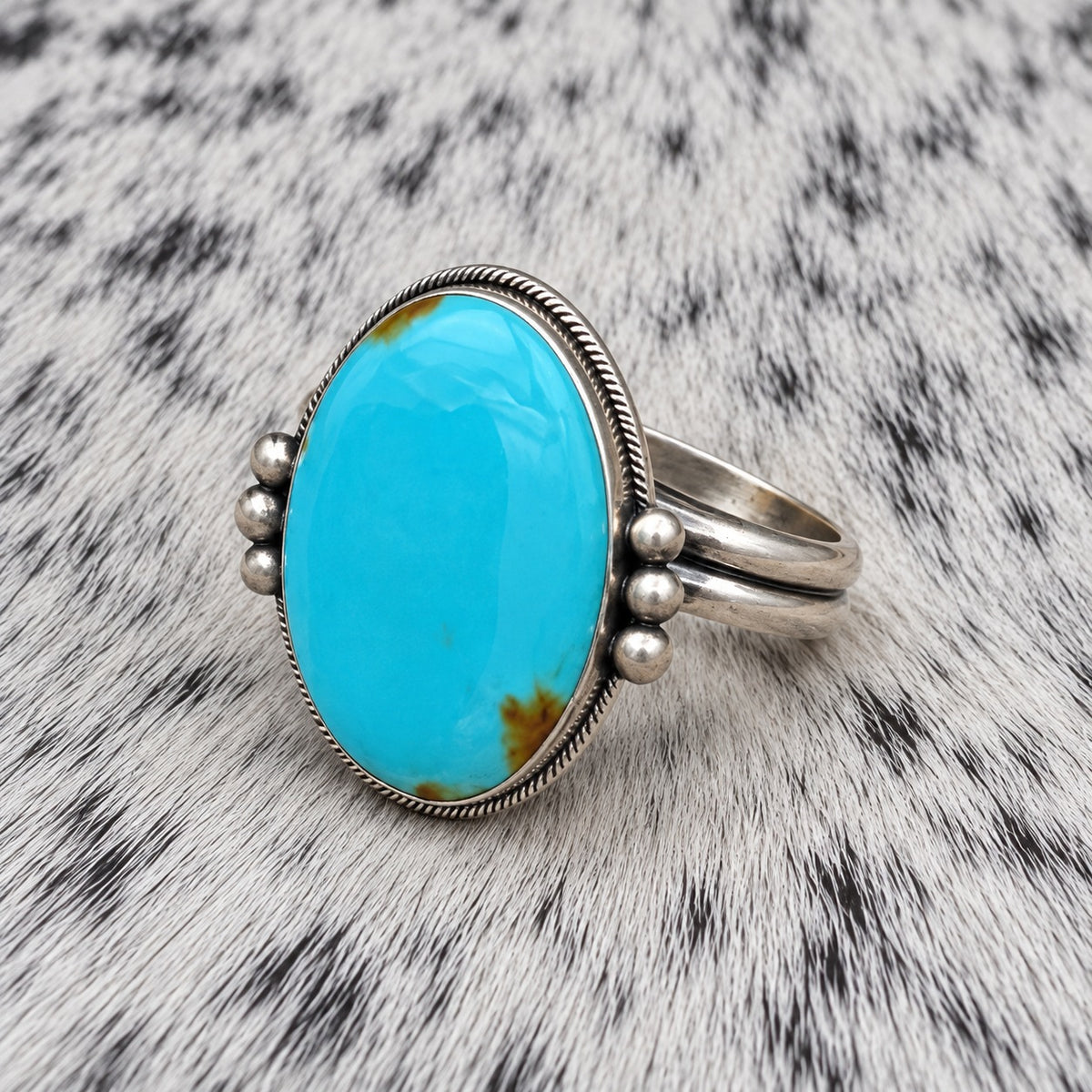 Turquoise Mine 8 Oval Ring — angle
