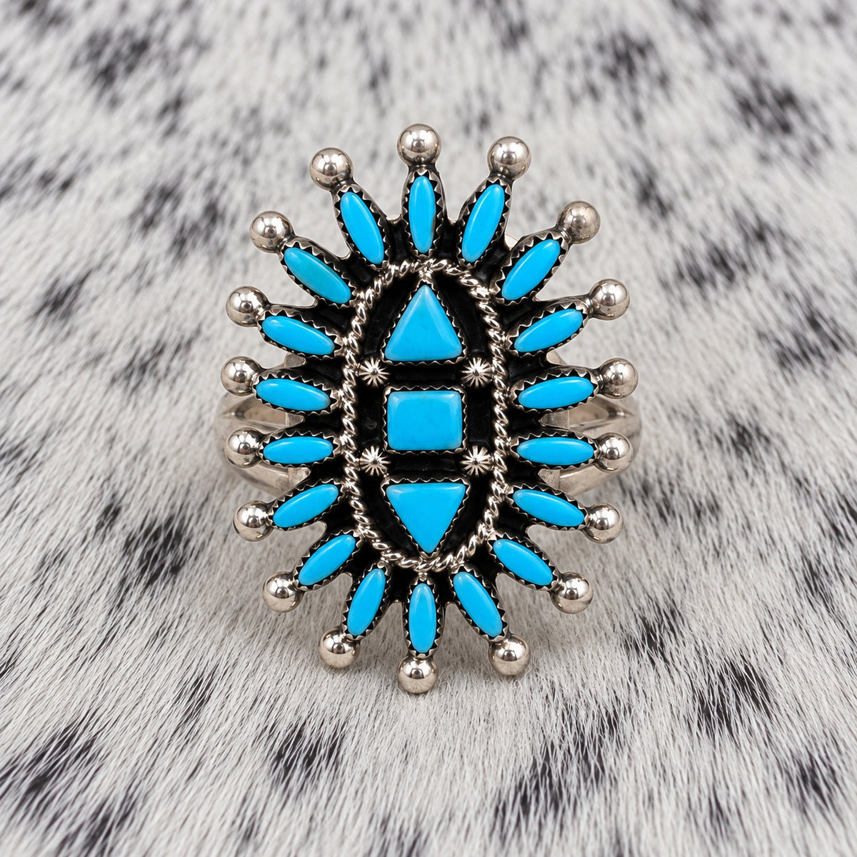 Zuni Needle Point Turquoise Ring — front